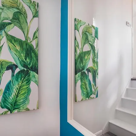 Plum Tree Retreat-free Parking